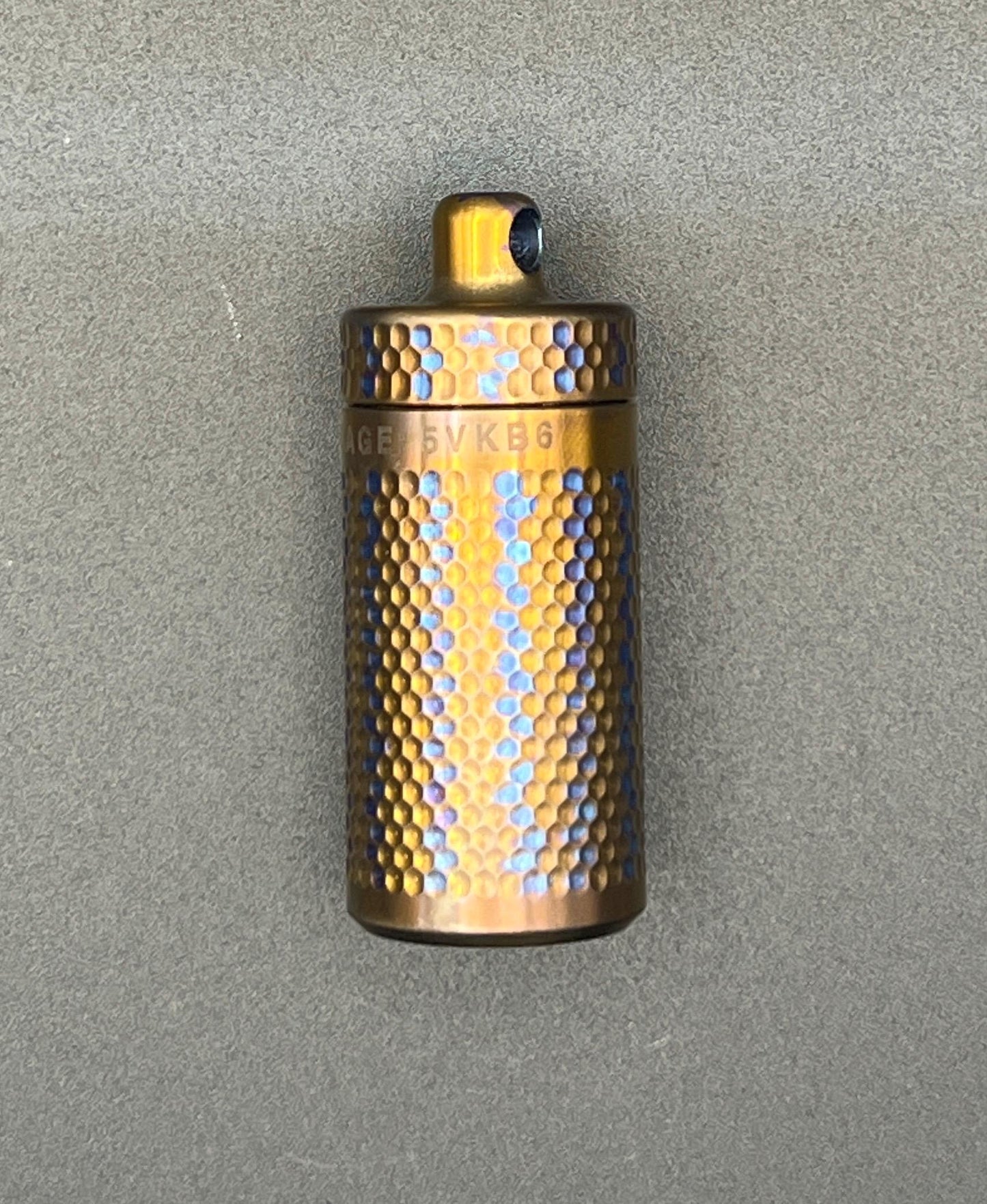 MAR065 Maratac XL Piccolo Nitro Vault - Anodized Bronze Rain