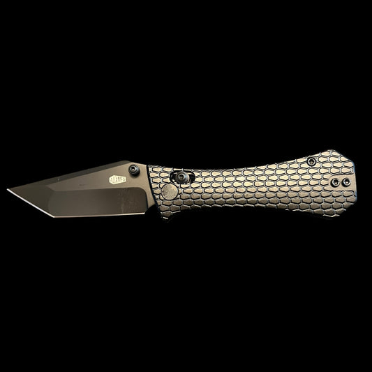 AUXMFG COFFIN CROSSBAR 2.7" EDC FOLDING KNIFE BLACK ANODIZED ALUMINUM  SCALES - BLACK PVD BLADE