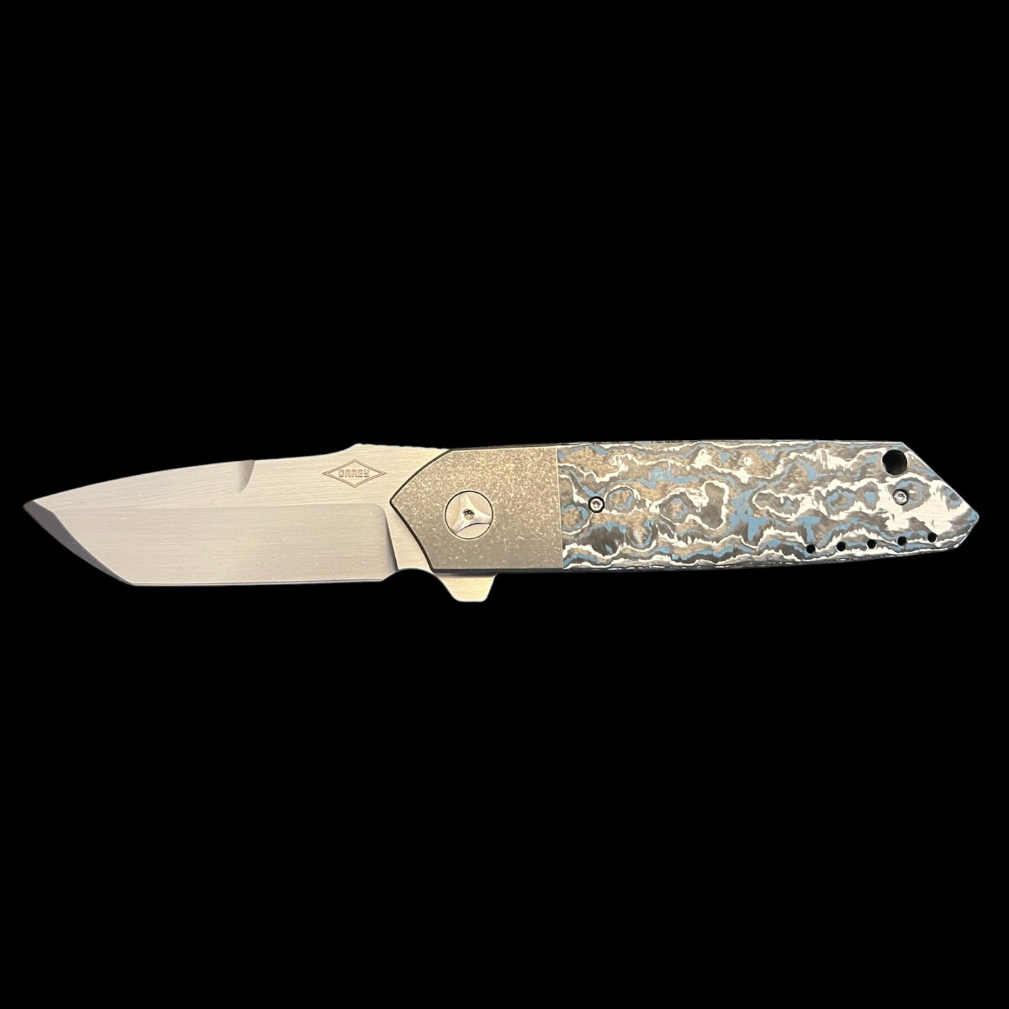 MECHFORCE PETER CAREY COLLAB, ROADSTER BOLSTER LOCK FLIPPER KNIFE, M390 - Blue Forest Carbon Fiber