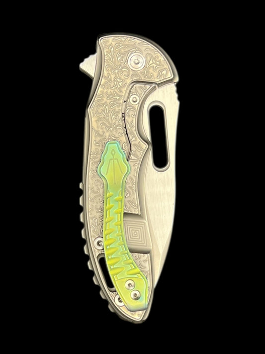 MECHFORCE RICK LALA COLLAB SENTRY FOLDING KNIFE SCROLL PATTERN TITANIUM HANDLE M390 GREEN ANODIZED POCKET CLIP