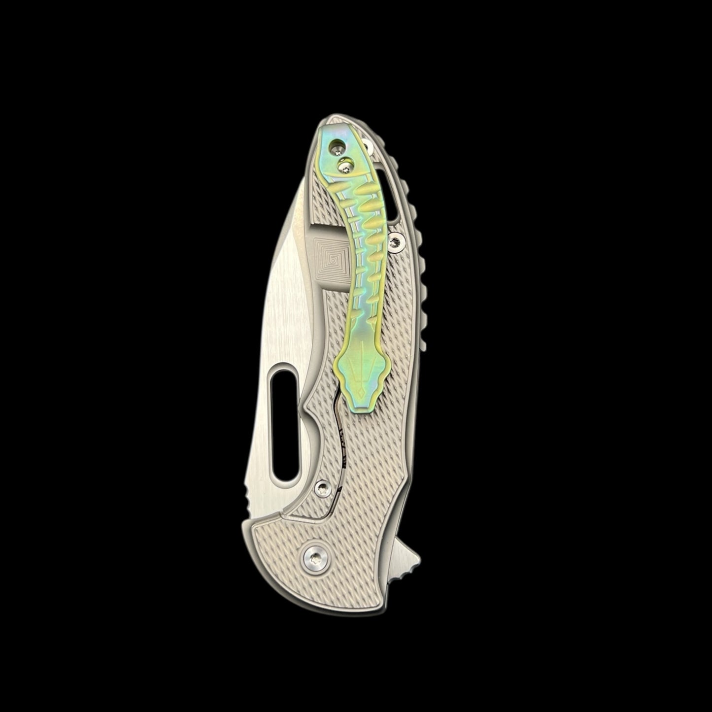 MECHFORCE RICK LALA COLLAB SENTRY FOLDING KNIFE DIAMOND PATTERN TITANIUM HANDLE M390 GREEN ANODIZED POCKET CLIP