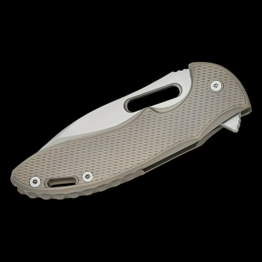 MECHFORCE RICK LALA COLLAB SENTRY FOLDING KNIFE DIAMOND PATTERN TITANIUM HANDLE M390 GREEN ANODIZED POCKET CLIP